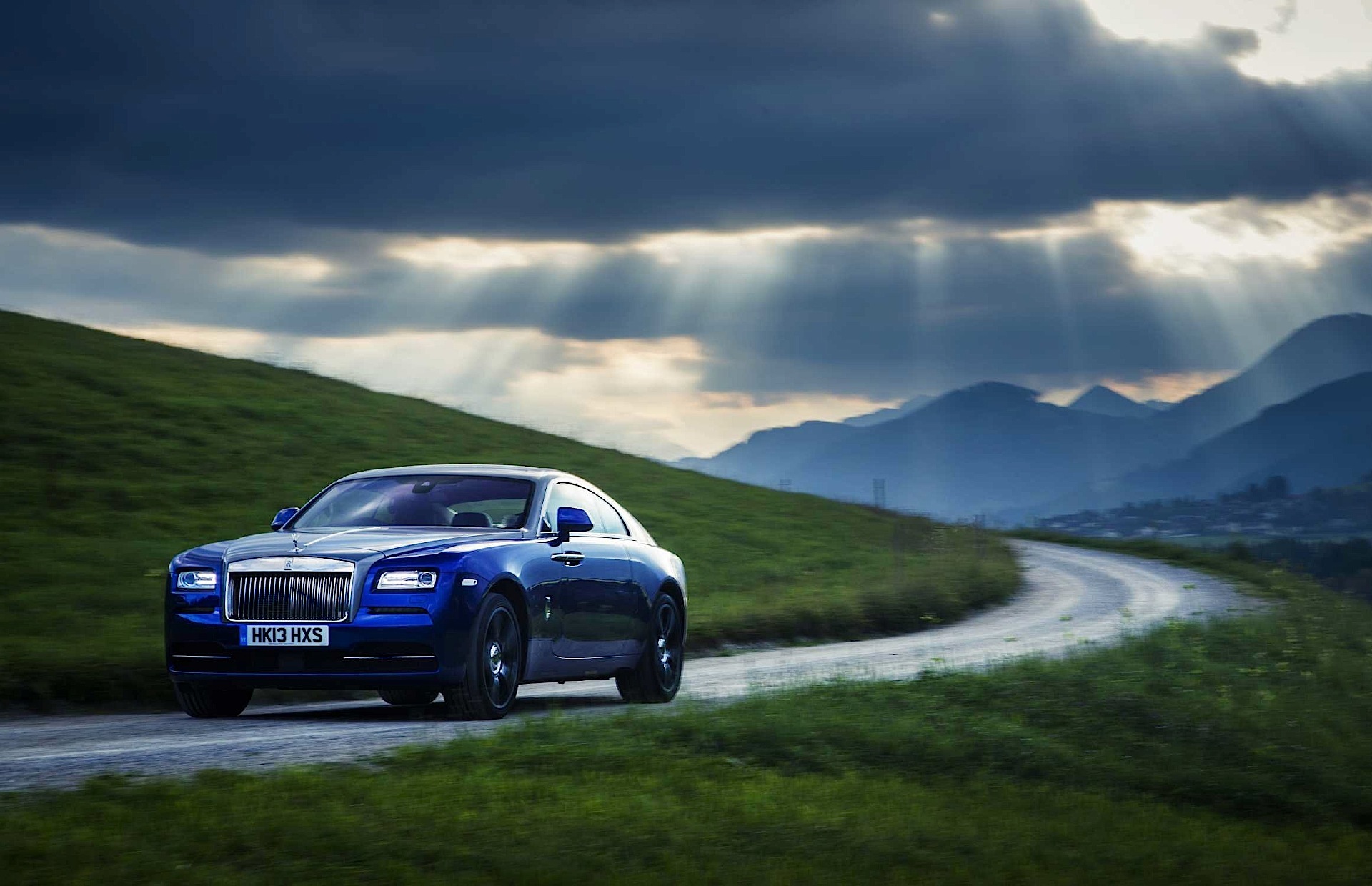 Rolls-Royce Wraith photo 16