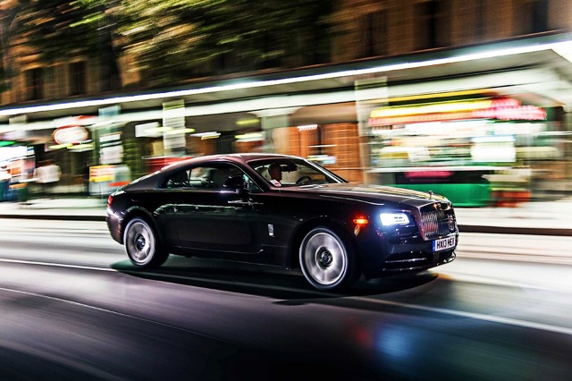 Rolls-Royce Wraith photo 20