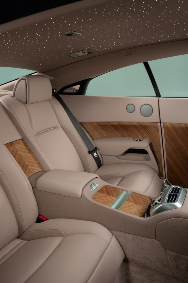 Rolls-Royce Wraith photo 46