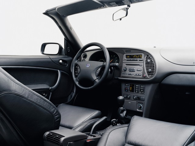 Saab 9-3 Convertible photo 36