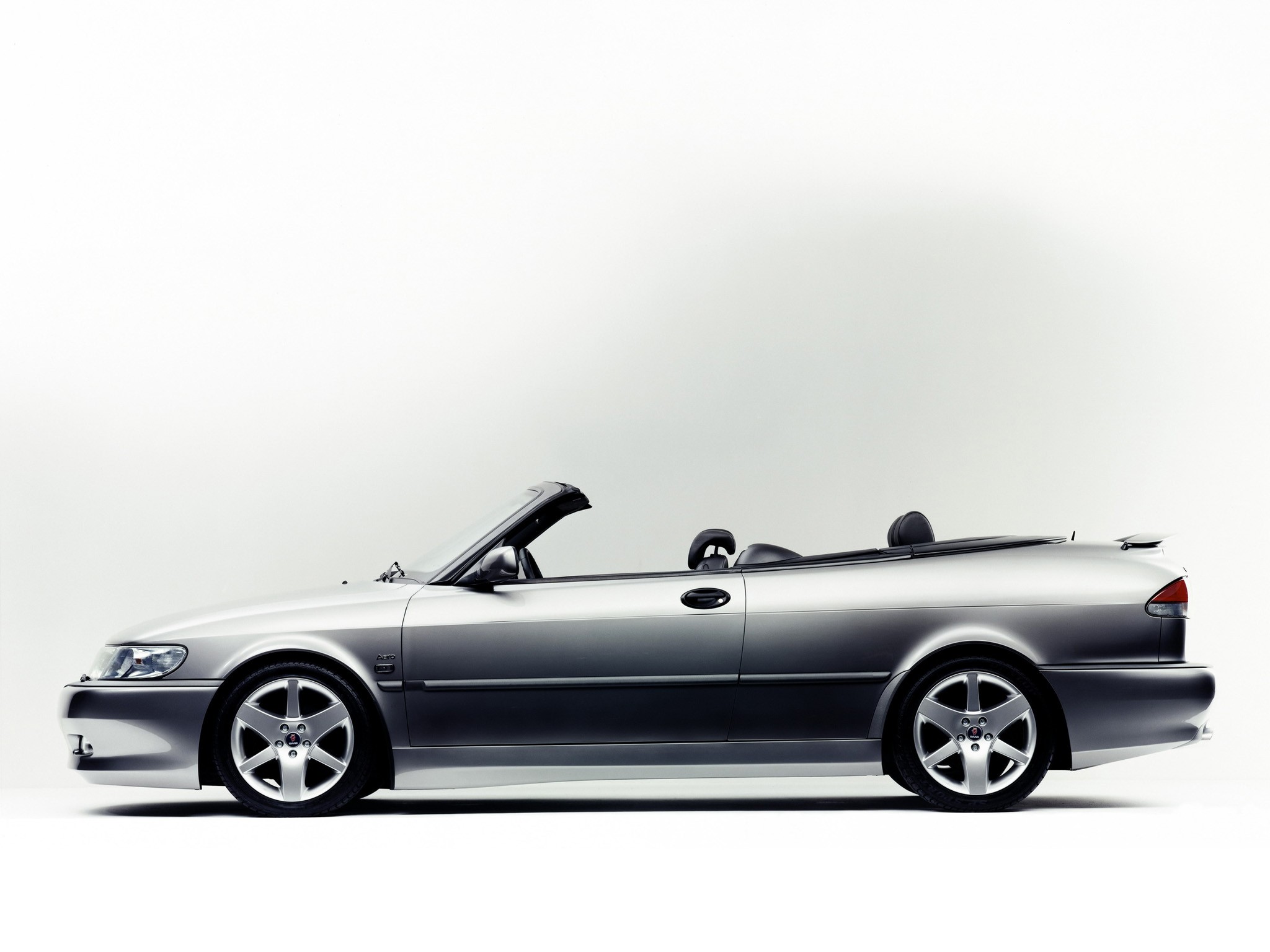 Saab 9-3 Convertible photo 8