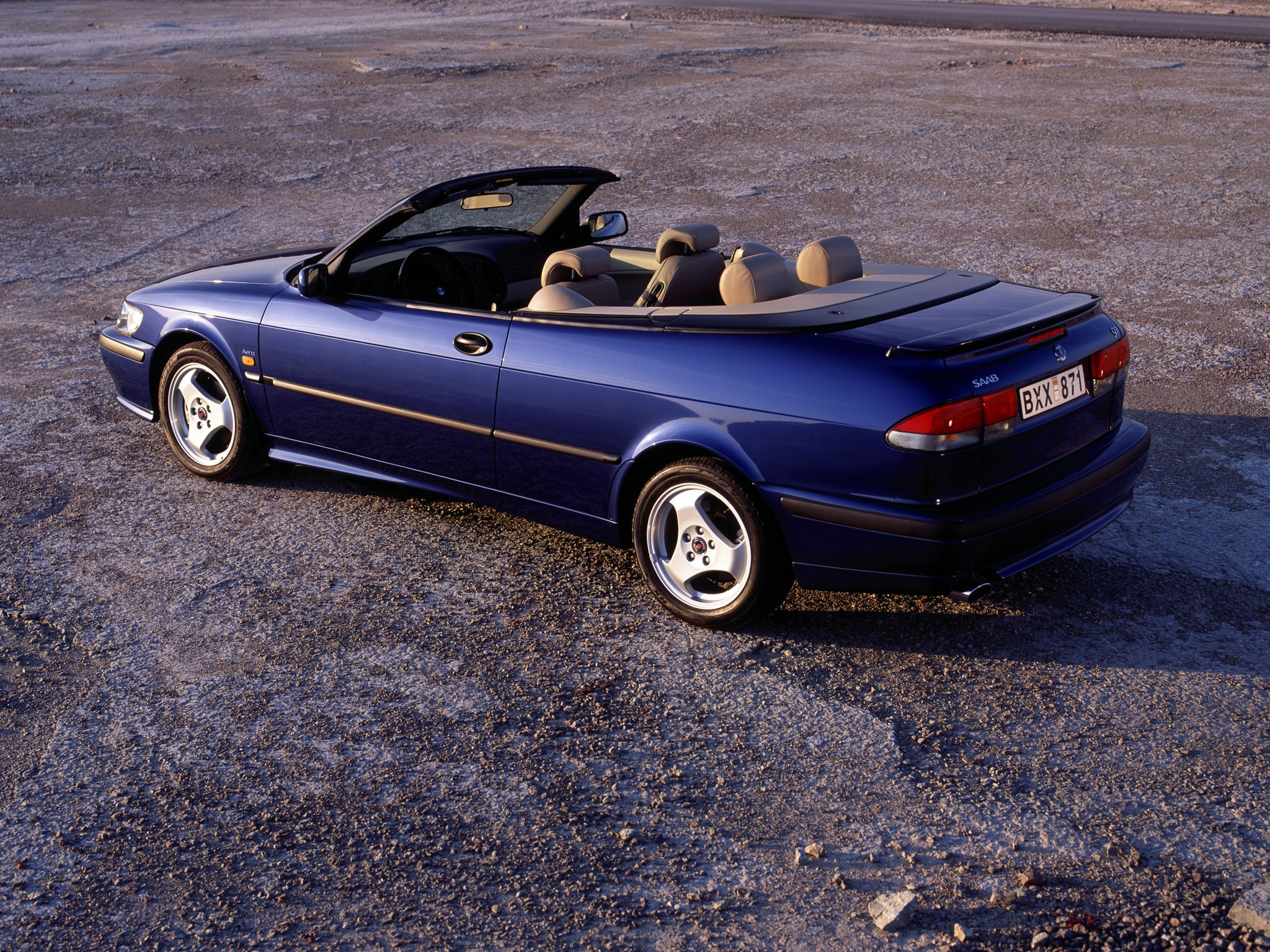 Saab 9-3 Convertible photo 14