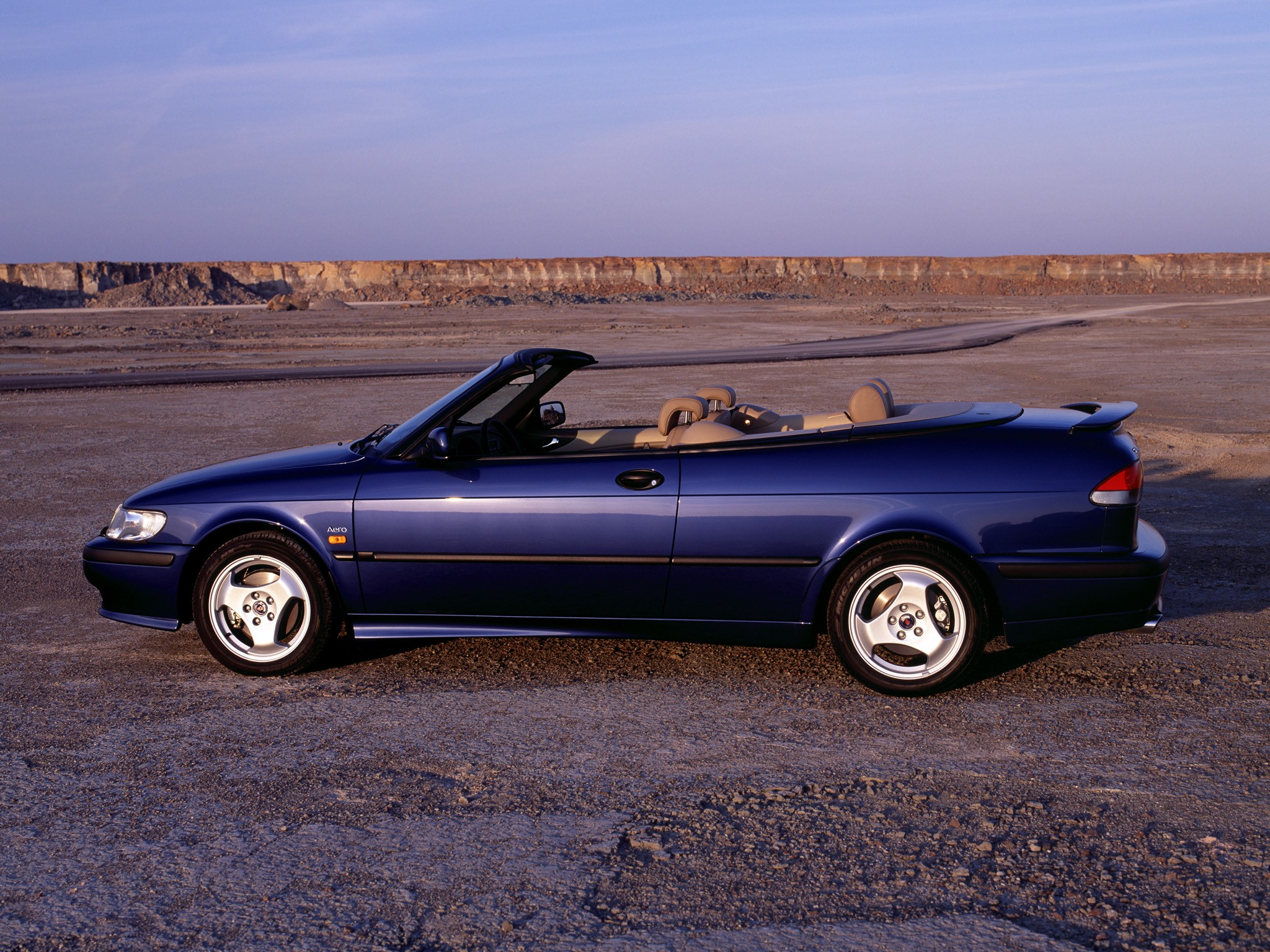 Saab 9-3 Convertible photo 20