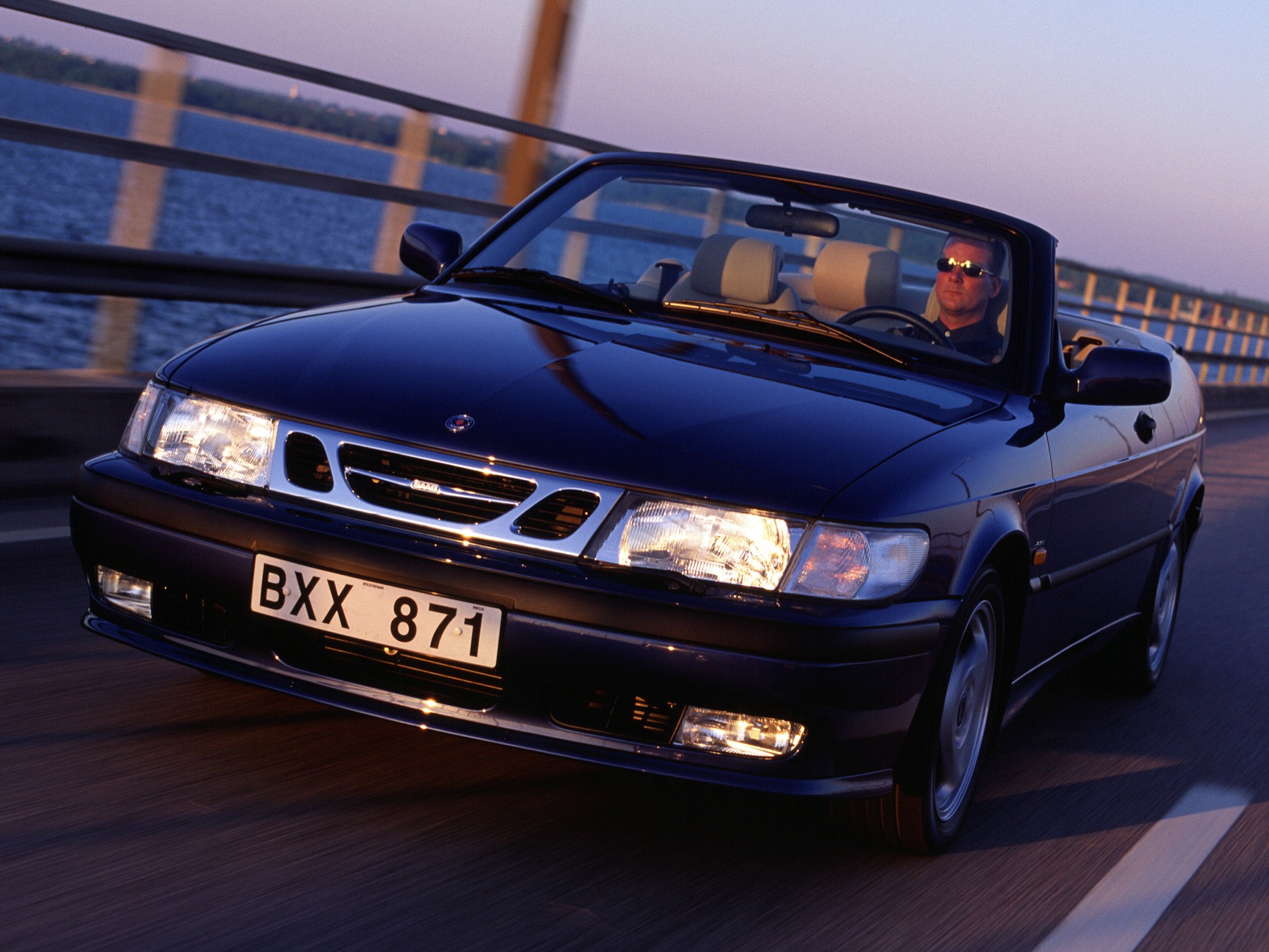 Saab 9-3 Convertible photo 23