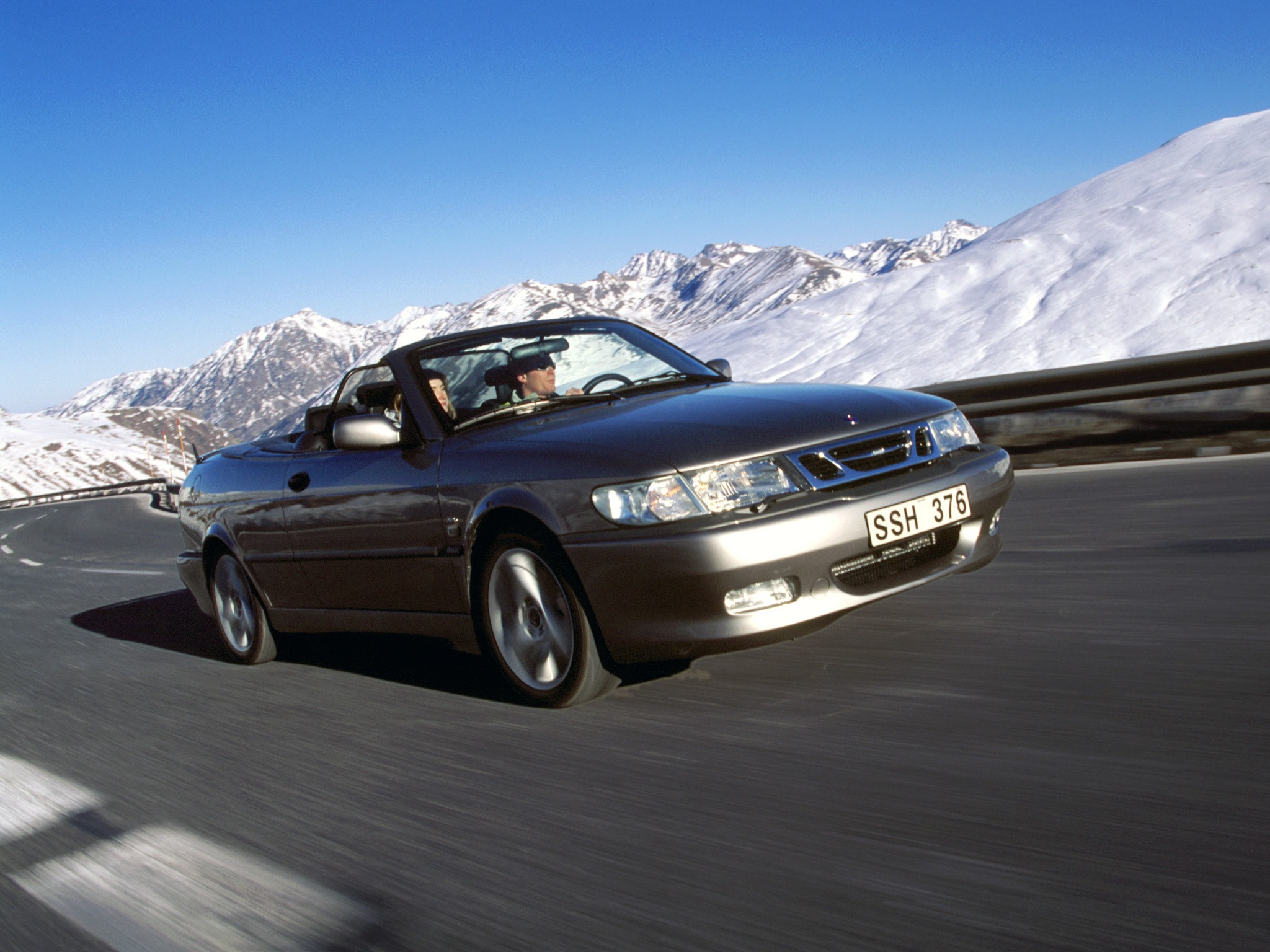 Saab 9-3 Convertible photo 26