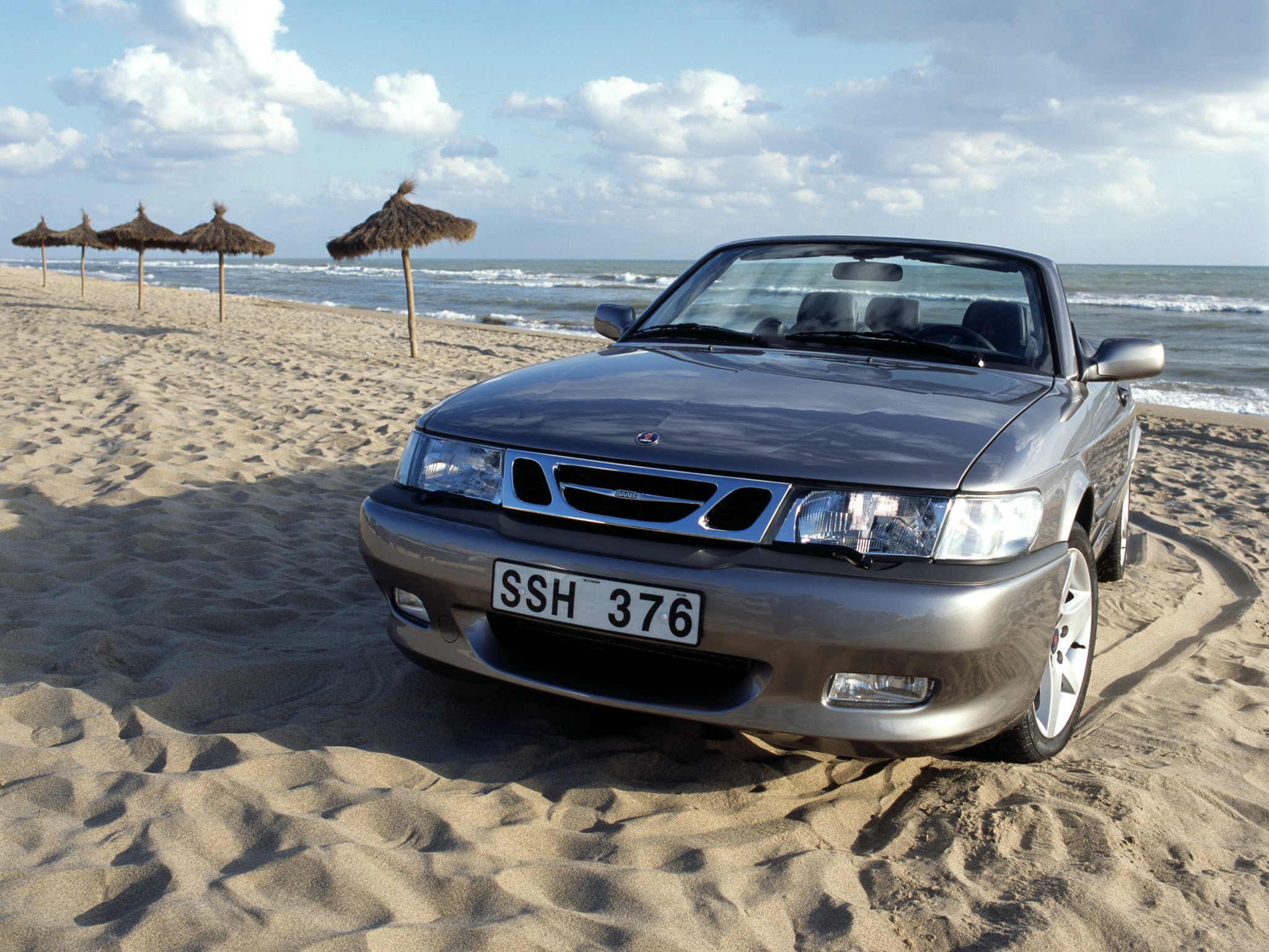 Saab 9-3 Convertible photo 32