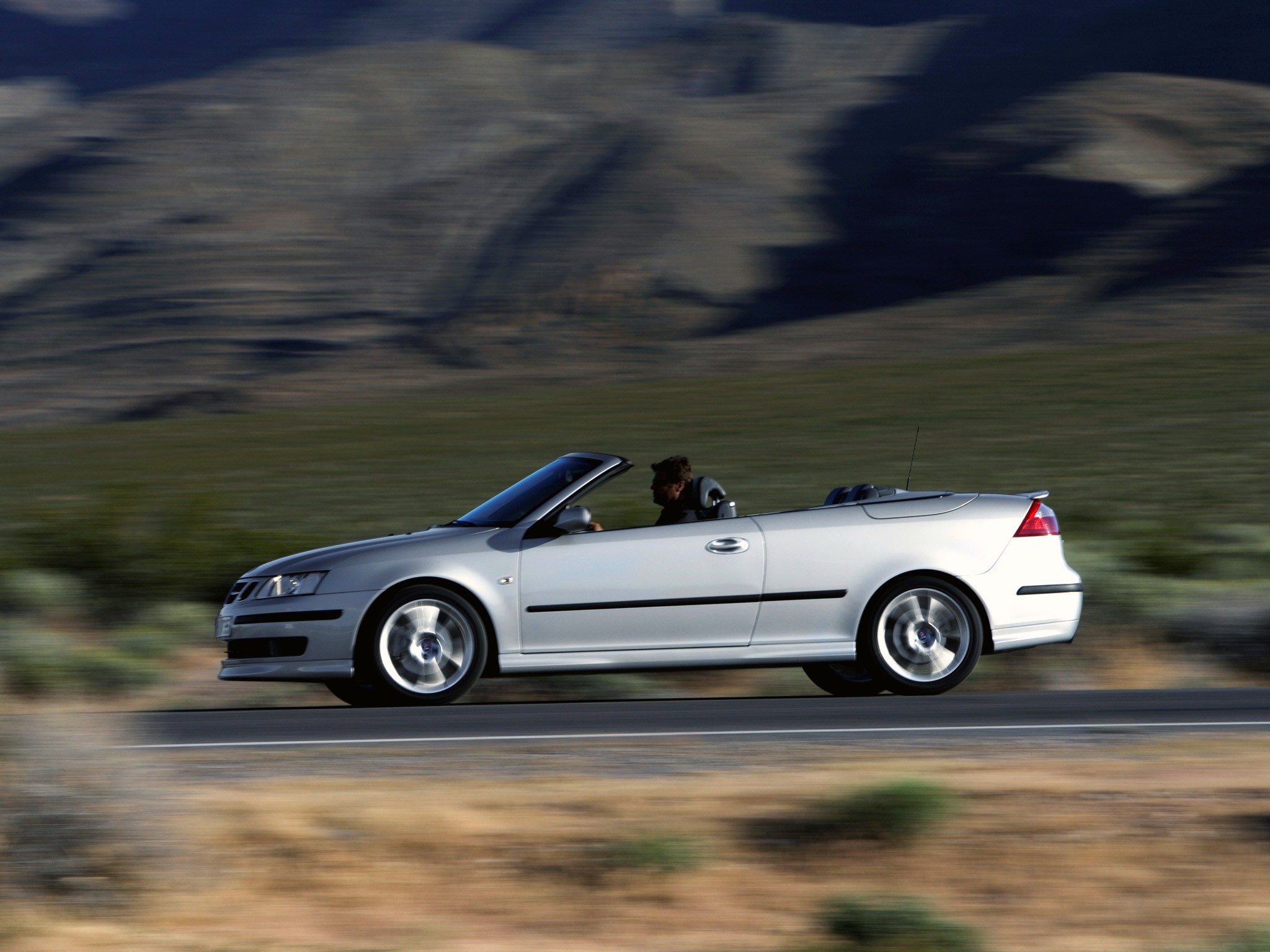 Saab 9-3 Convertible photo 34