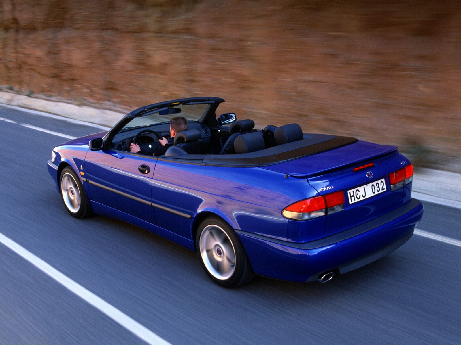 Saab 9-3 Convertible photo 12