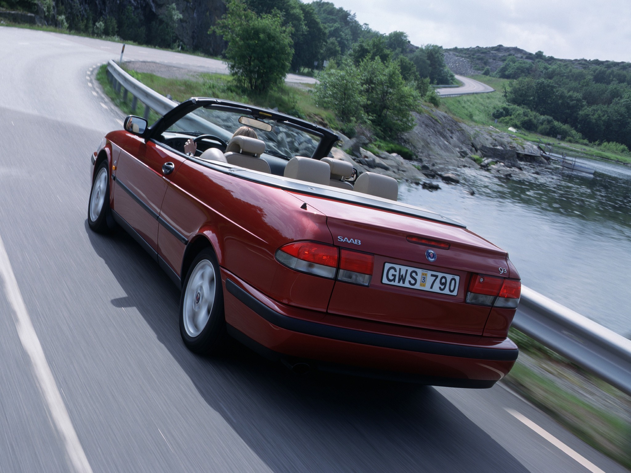 Saab 9-3 Convertible photo 18