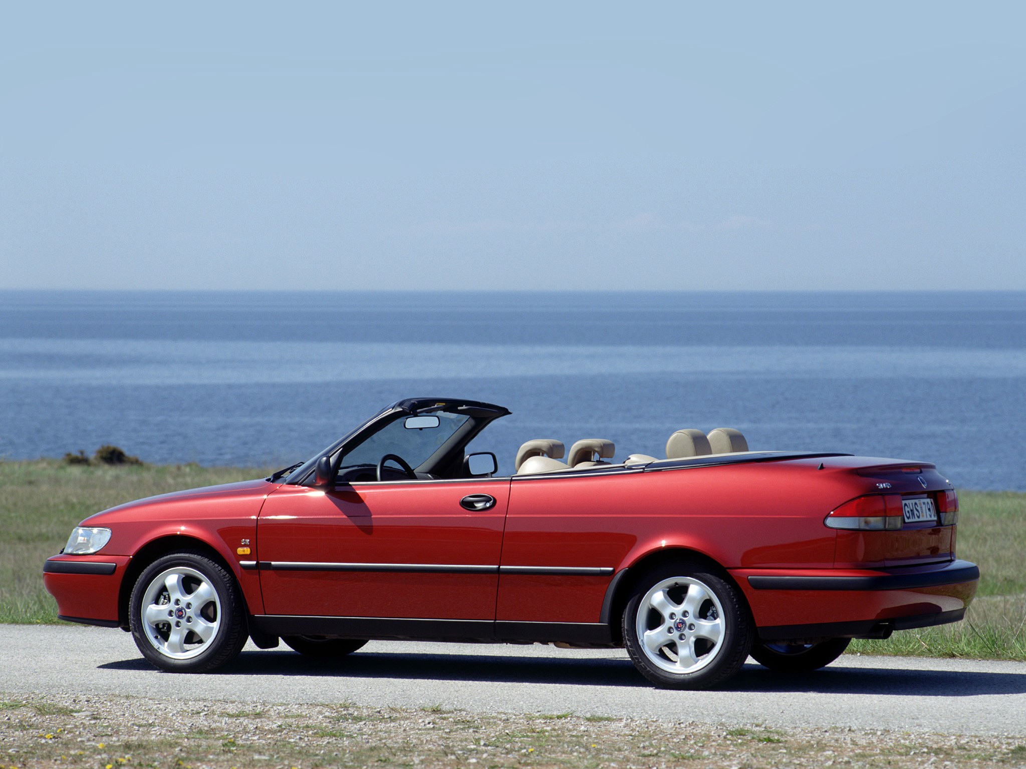 Saab 9-3 Convertible photo 20