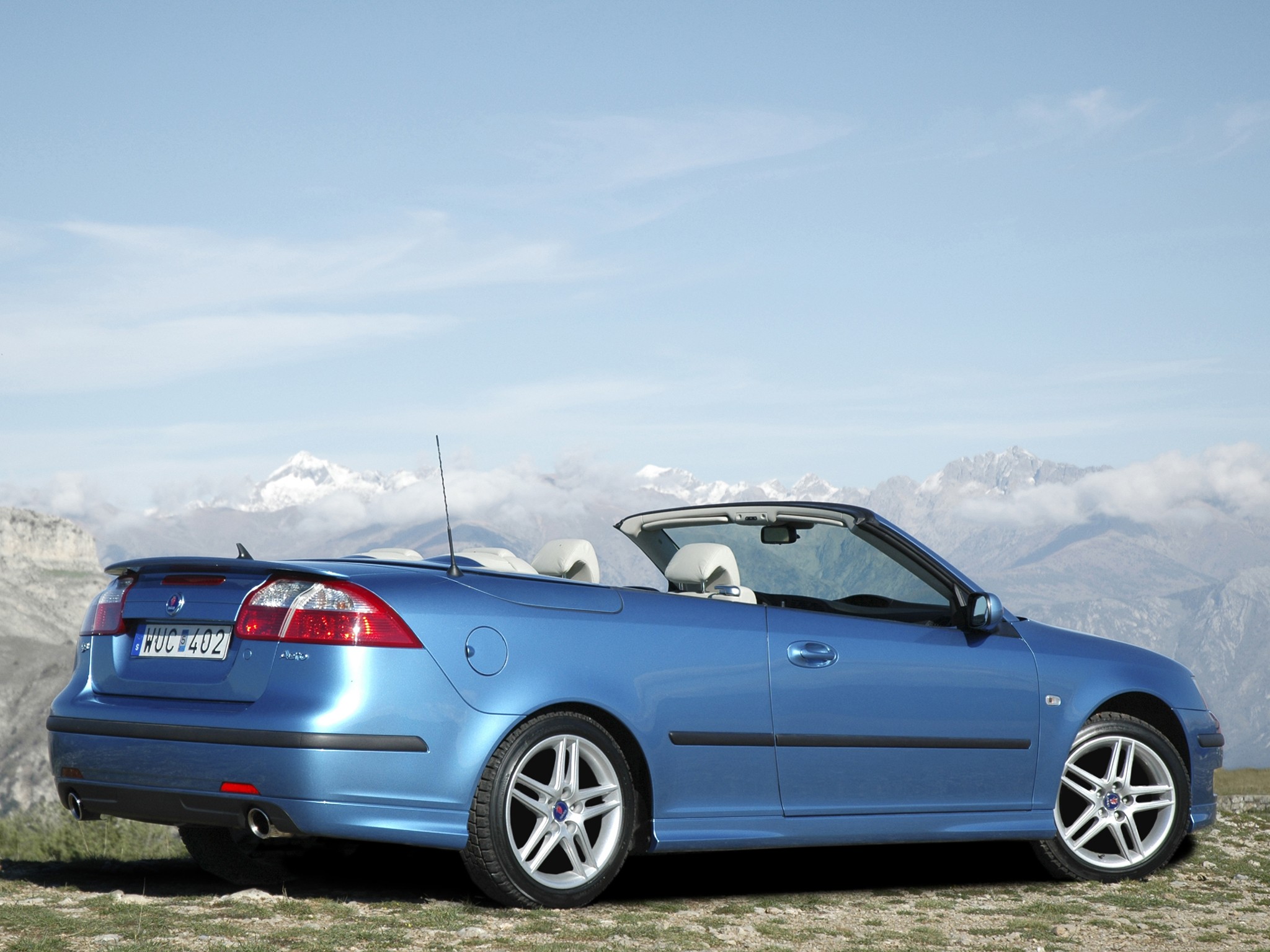 Saab 9-3 Convertible photo 22