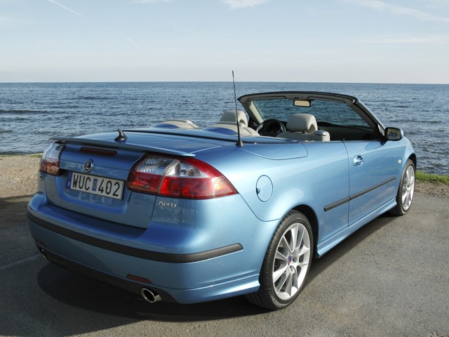 Saab 9-3 Convertible photo 36