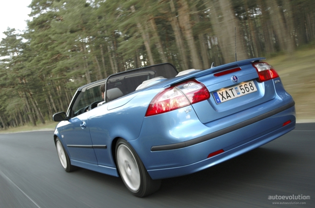 Saab 9-3 Convertible photo 4