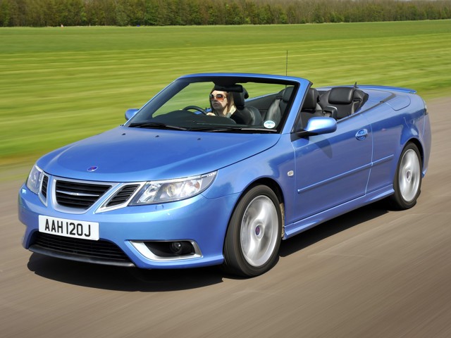 Saab 9-3 Convertible photo 17