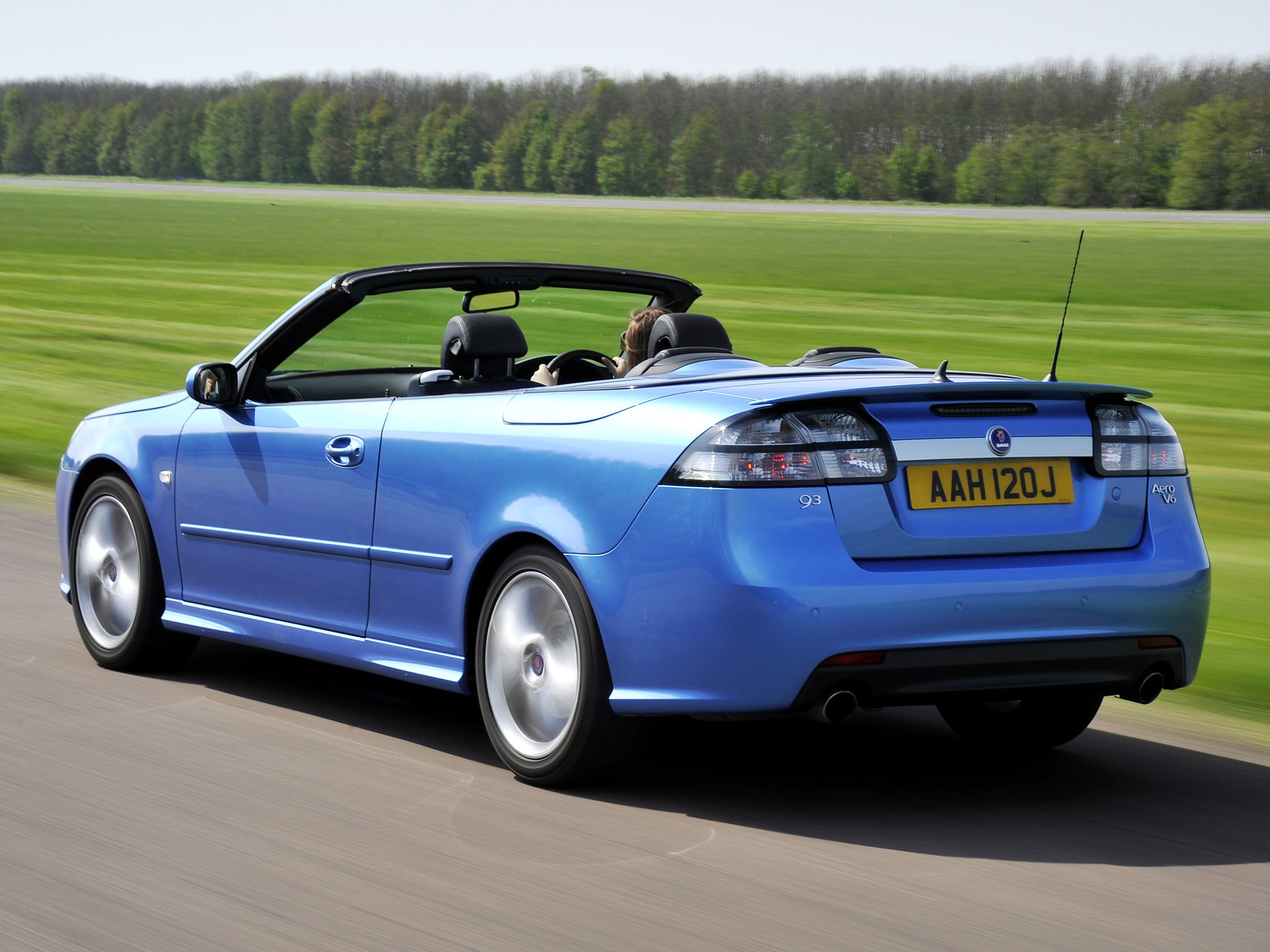 Saab 9-3 Convertible photo 18
