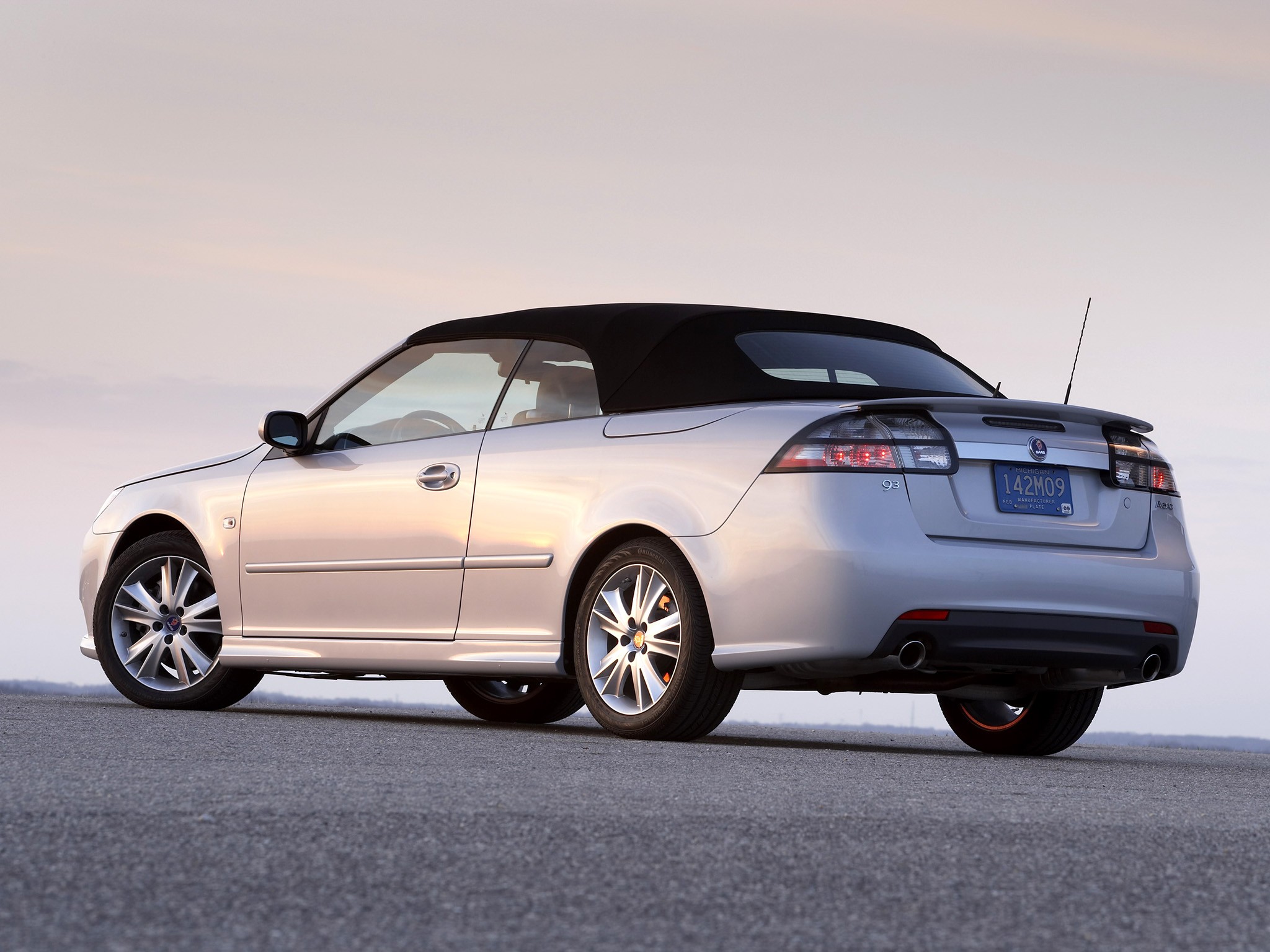Saab 9-3 Convertible photo 29