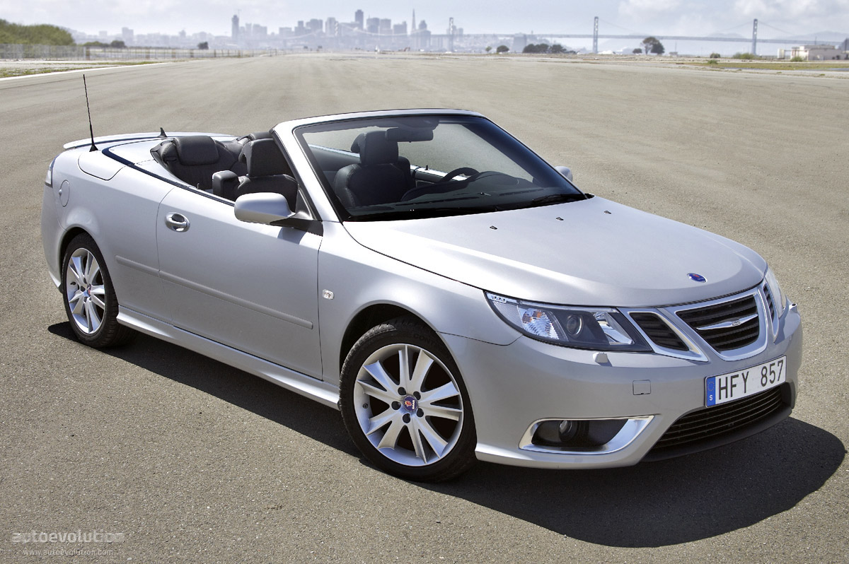 Saab 9-3 Convertible photo 10