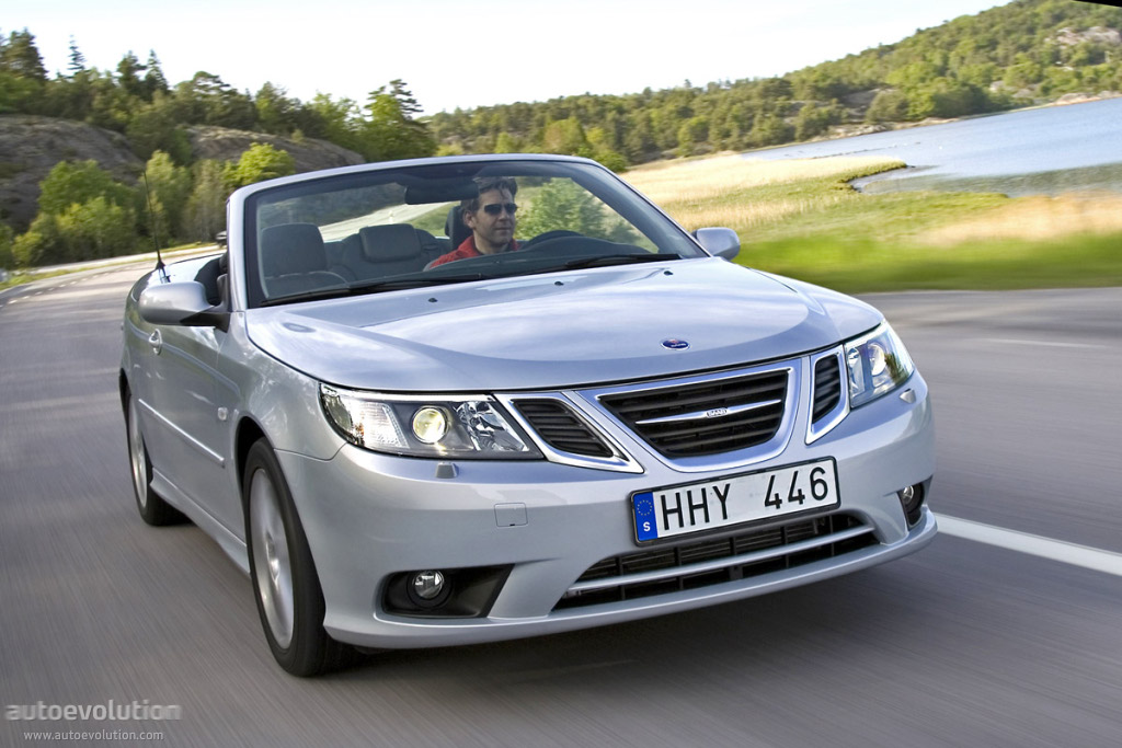 Saab 9-3 Convertible photo 8