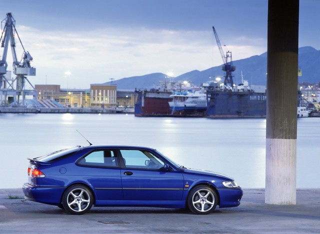 Saab 9-3 Coupe photo 10
