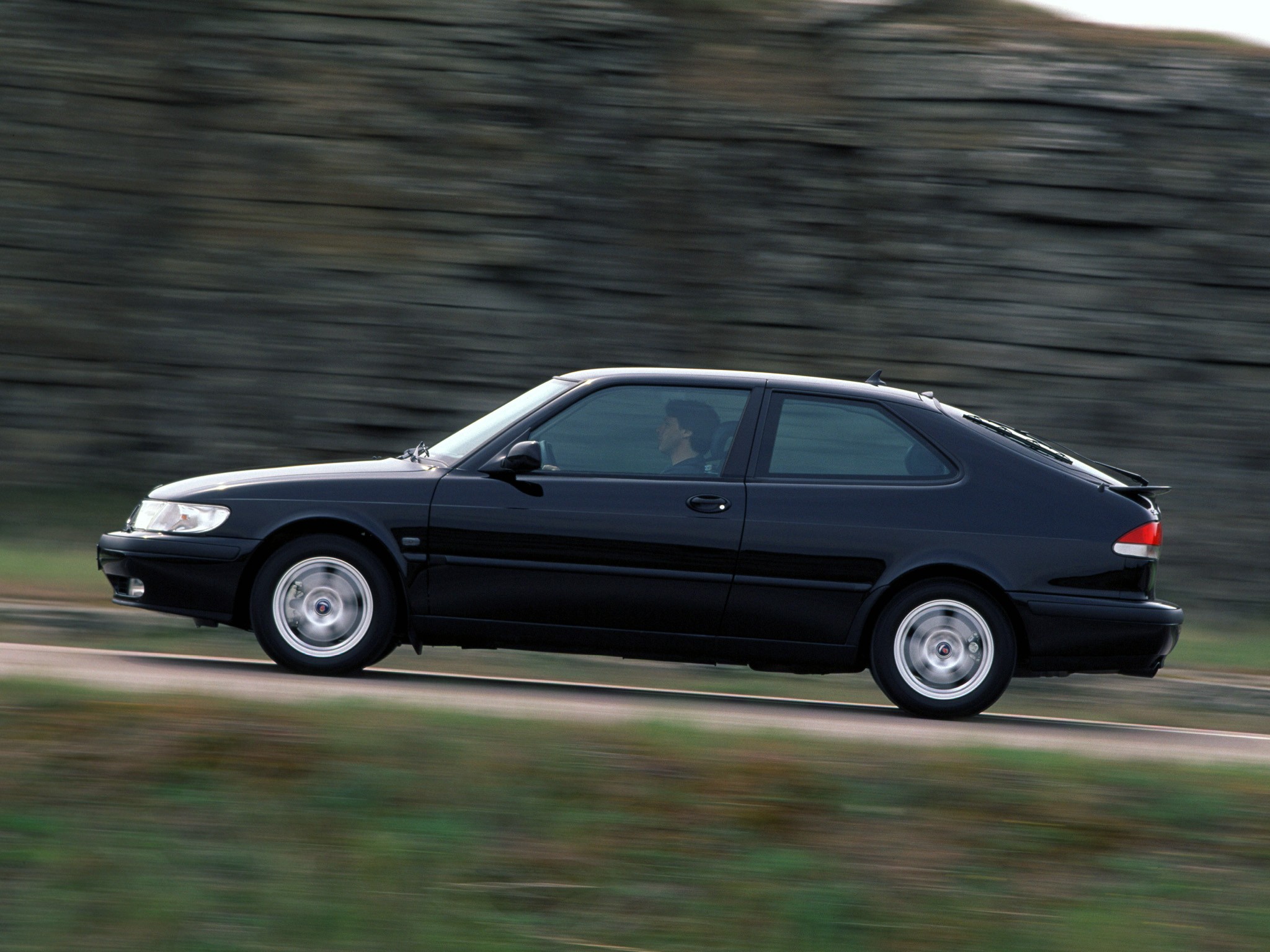 Saab 9-3 Coupe photo 23