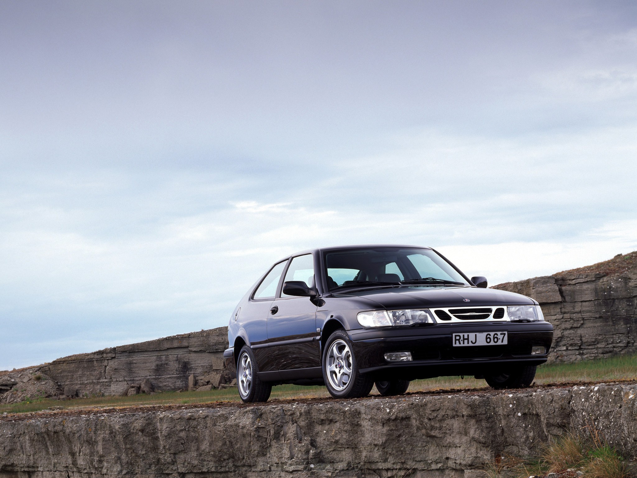 Saab 9-3 Coupe photo 25
