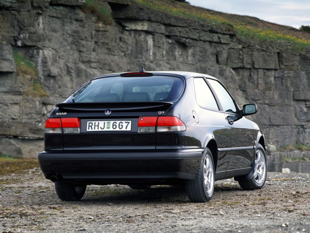 Saab 9-3 Coupe photo 26