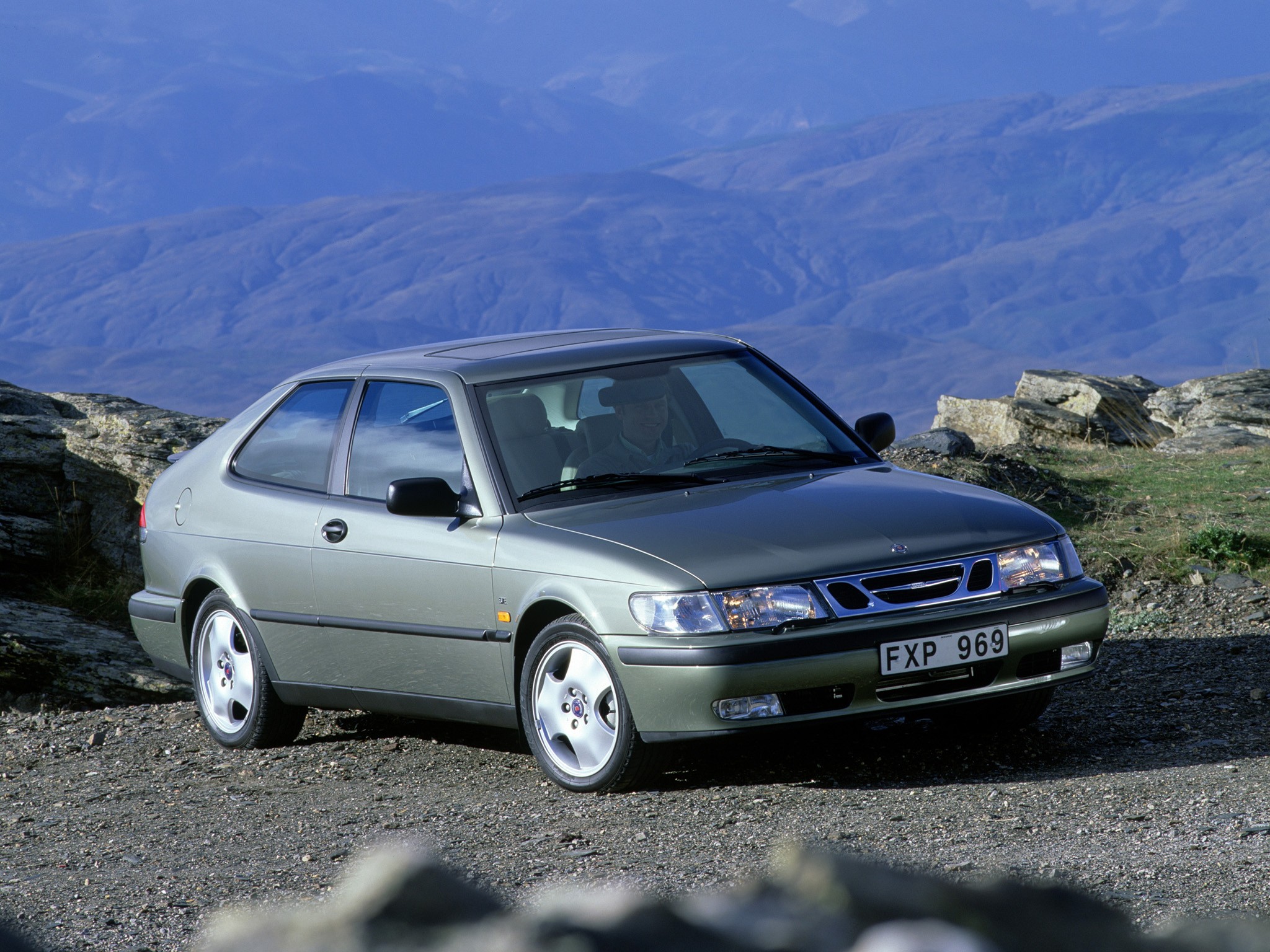 Saab 9-3 Coupe photo 34