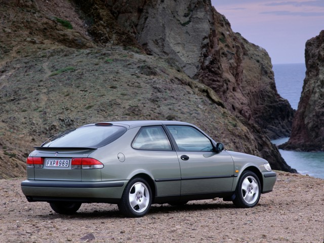 Saab 9-3 Coupe photo 35