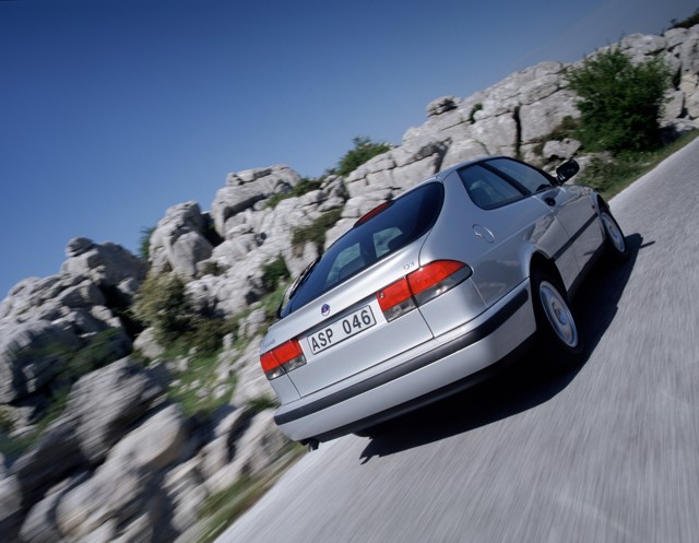 Saab 9-3 Coupe photo 43