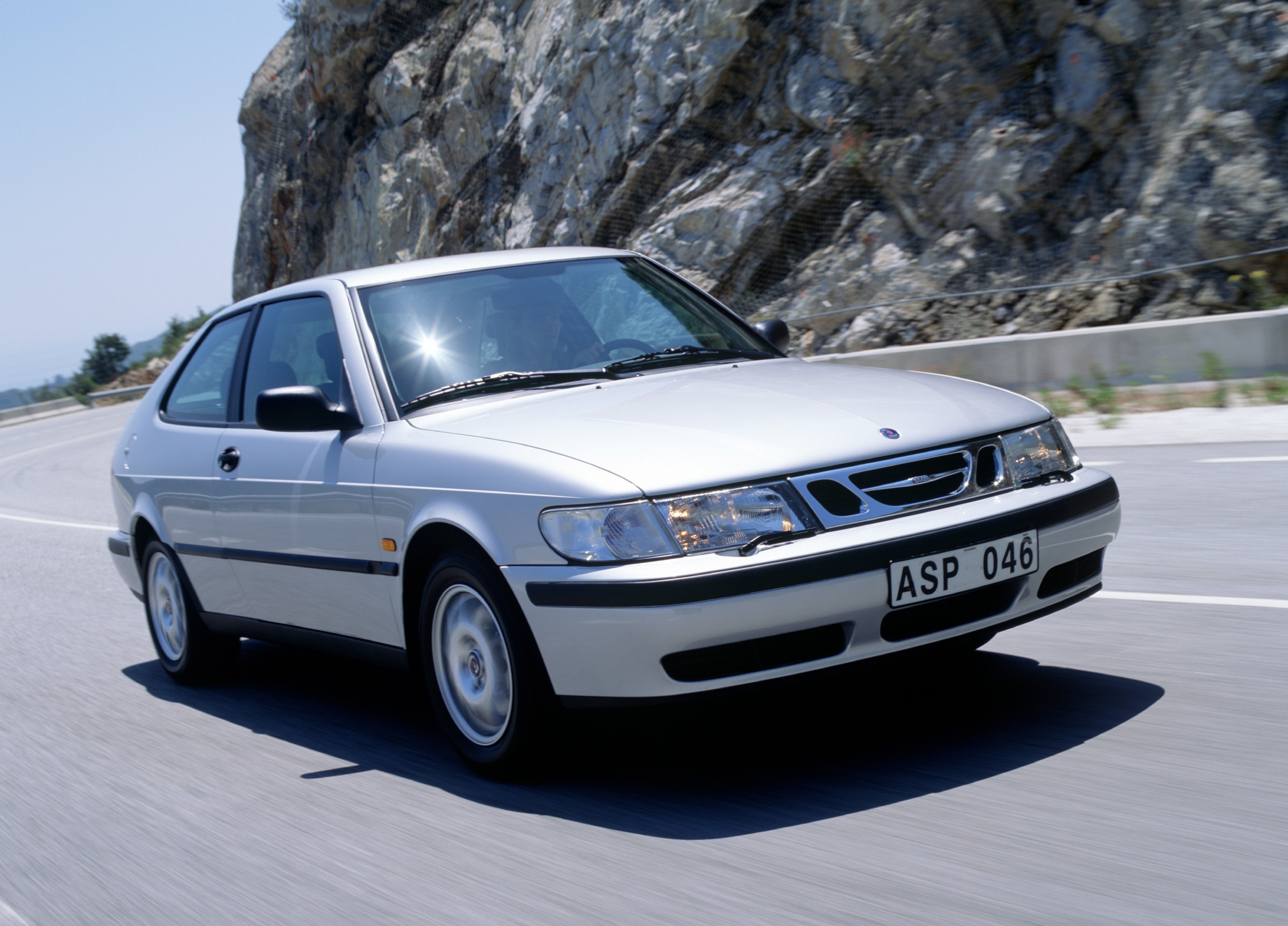 Saab 9-3 Coupe photo 45