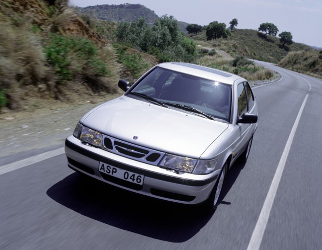 Saab 9-3 Coupe photo 46