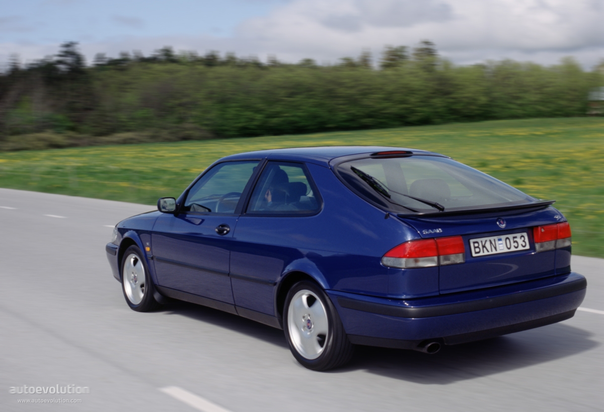 Saab 9-3 Coupe photo 6