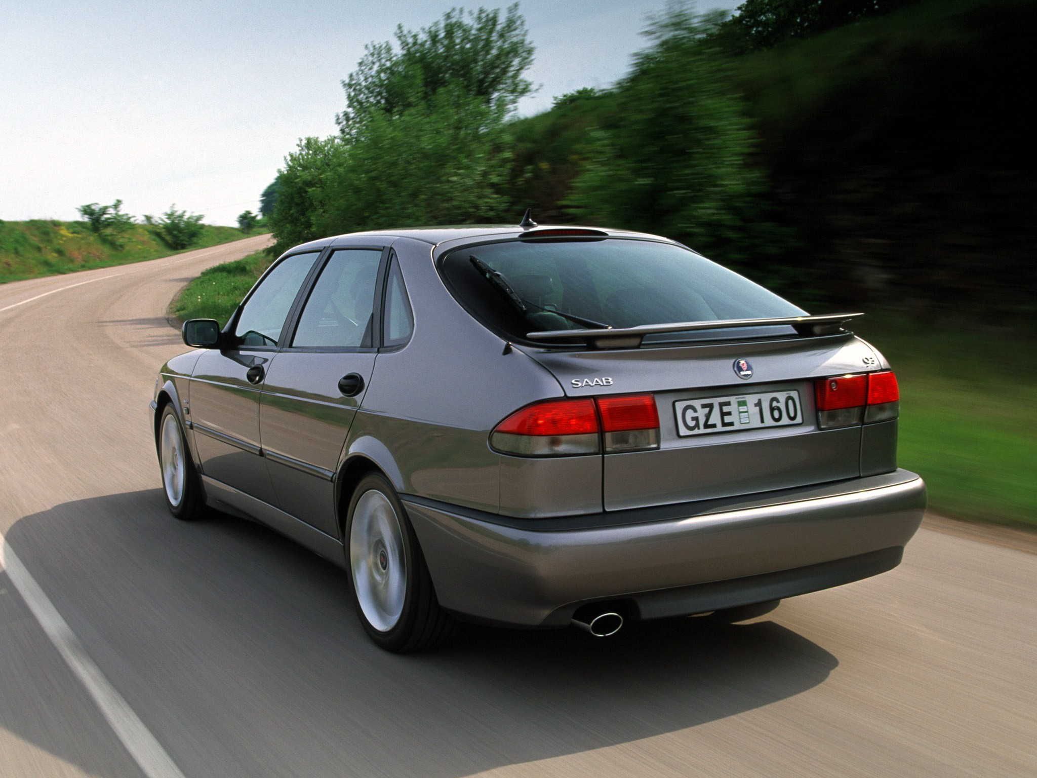Saab 9-3 Sport Sedan photo 17