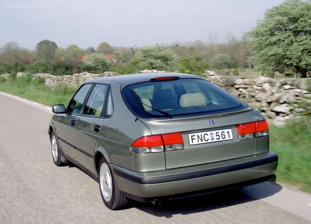 Saab 9-3 Sport Sedan photo 5