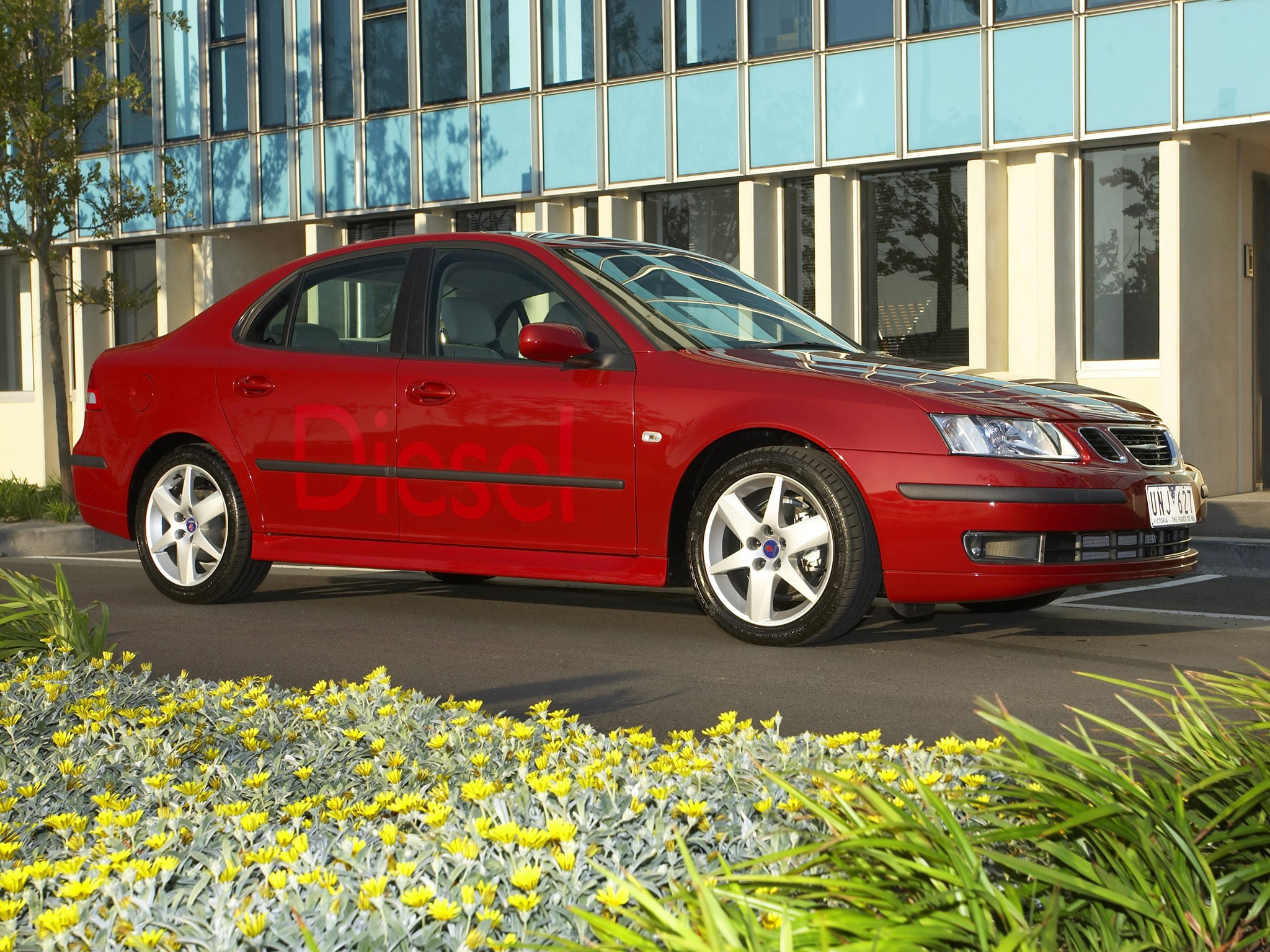 Saab 9-3 Sport Sedan photo 13