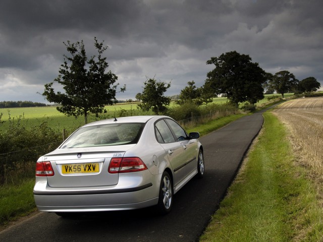 Saab 9-3 Sport Sedan foto 23