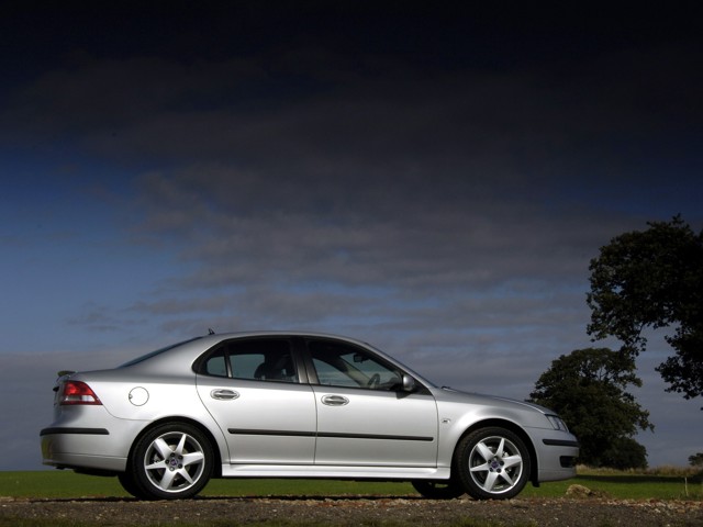 Saab 9-3 Sport Sedan foto 26
