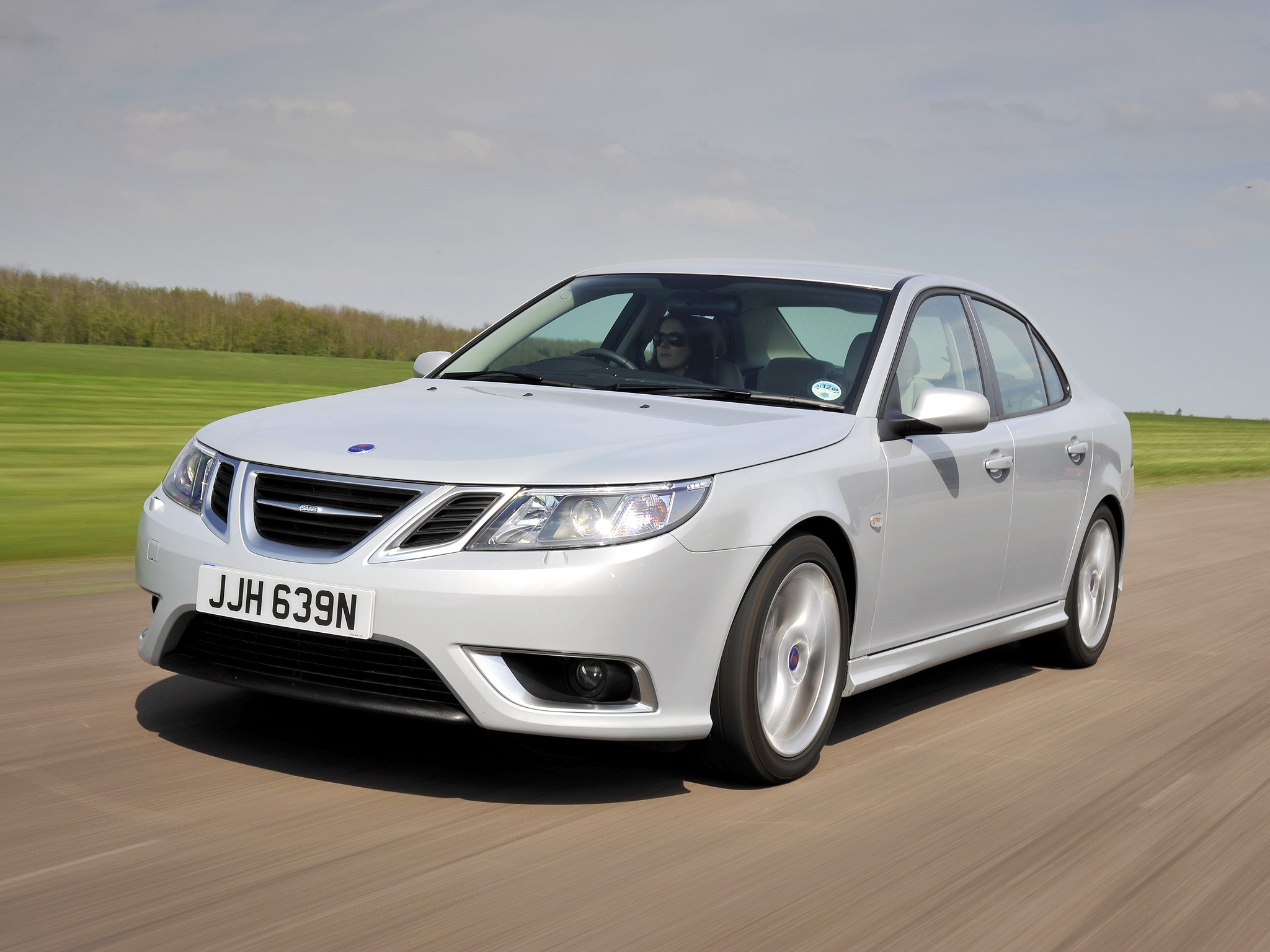 Saab 9-3 Sport Sedan photo 22