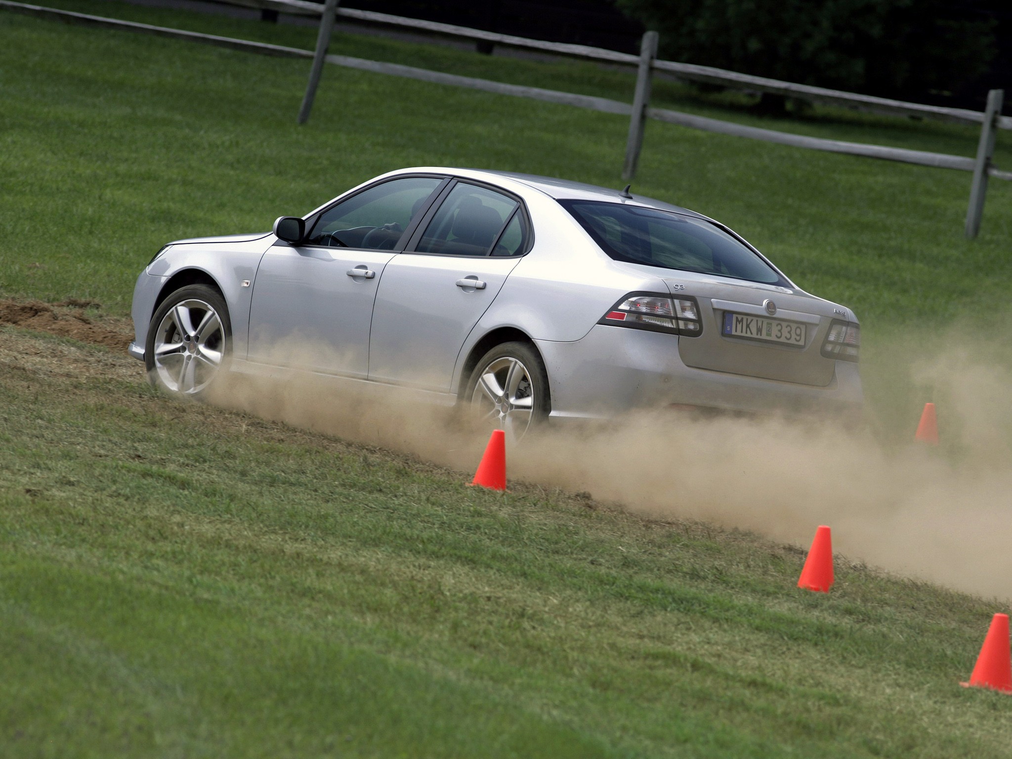 Saab 9-3 Sport Sedan photo 34