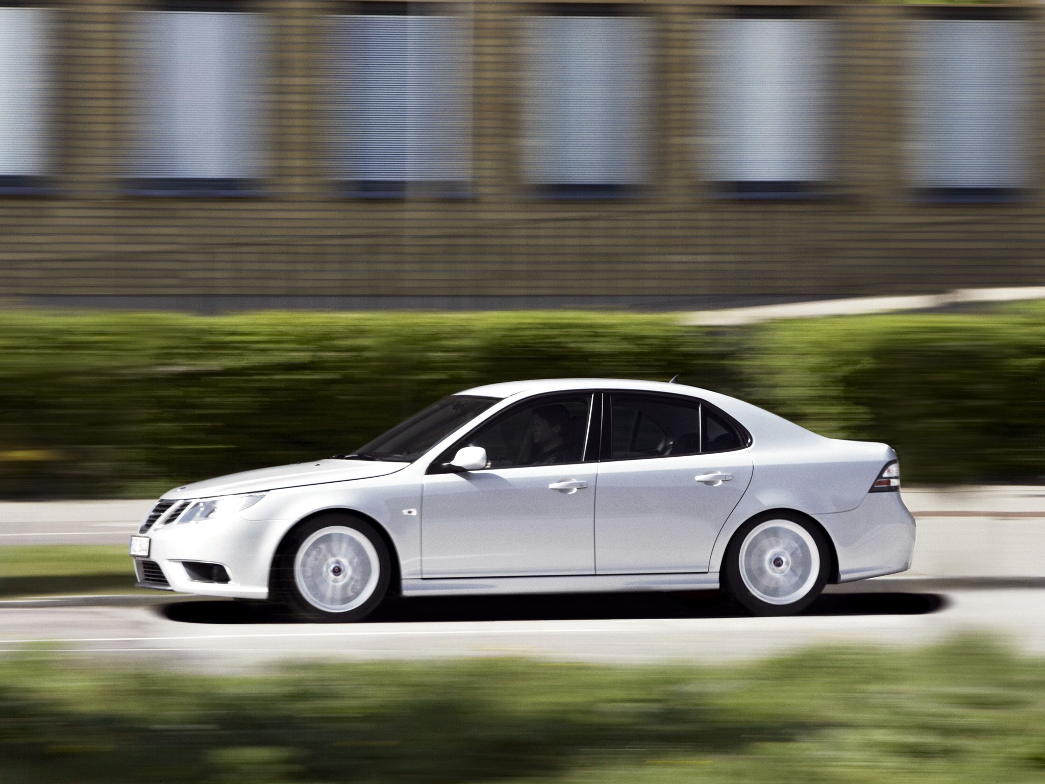 Saab 9-3 Sport Sedan photo 35