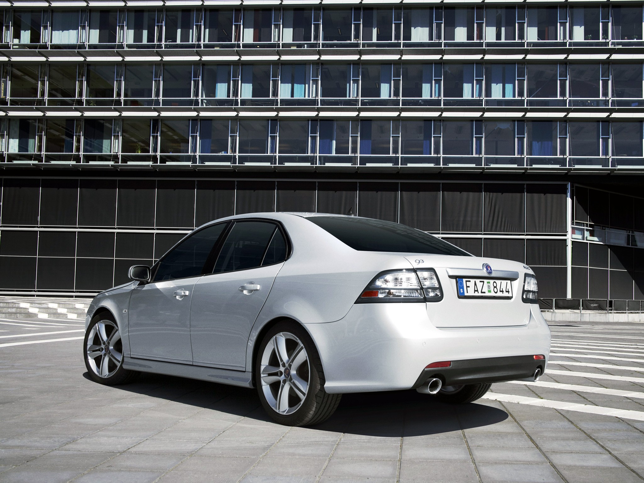 Saab 9-3 Sport Sedan photo 36