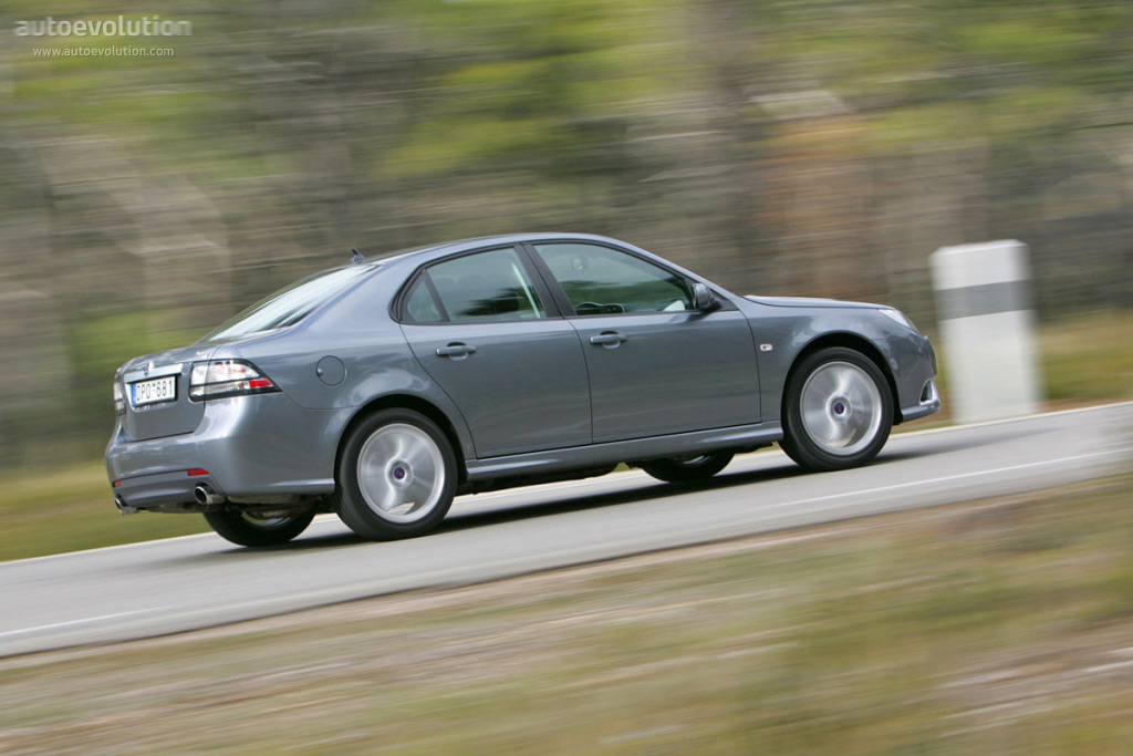 Saab 9-3 Sport Sedan photo 12