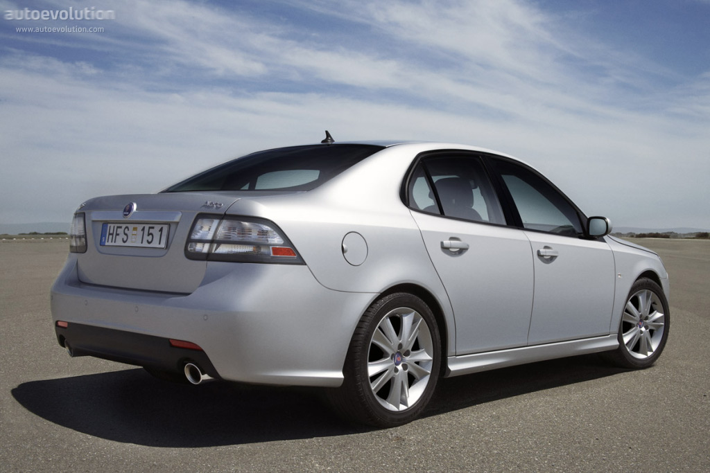 Saab 9-3 Sport Sedan photo 13