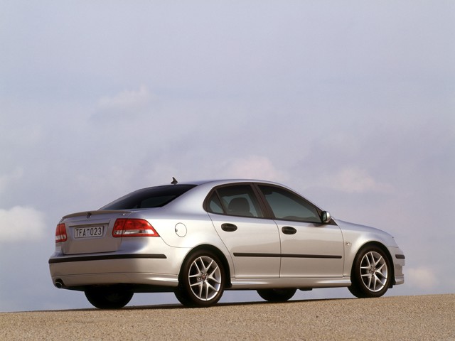 Saab 9-3 Sport Sedan photo 31