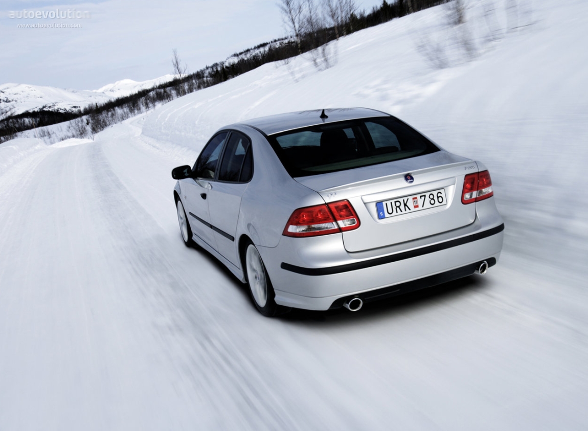 Saab 9-3 Sport Sedan photo 5