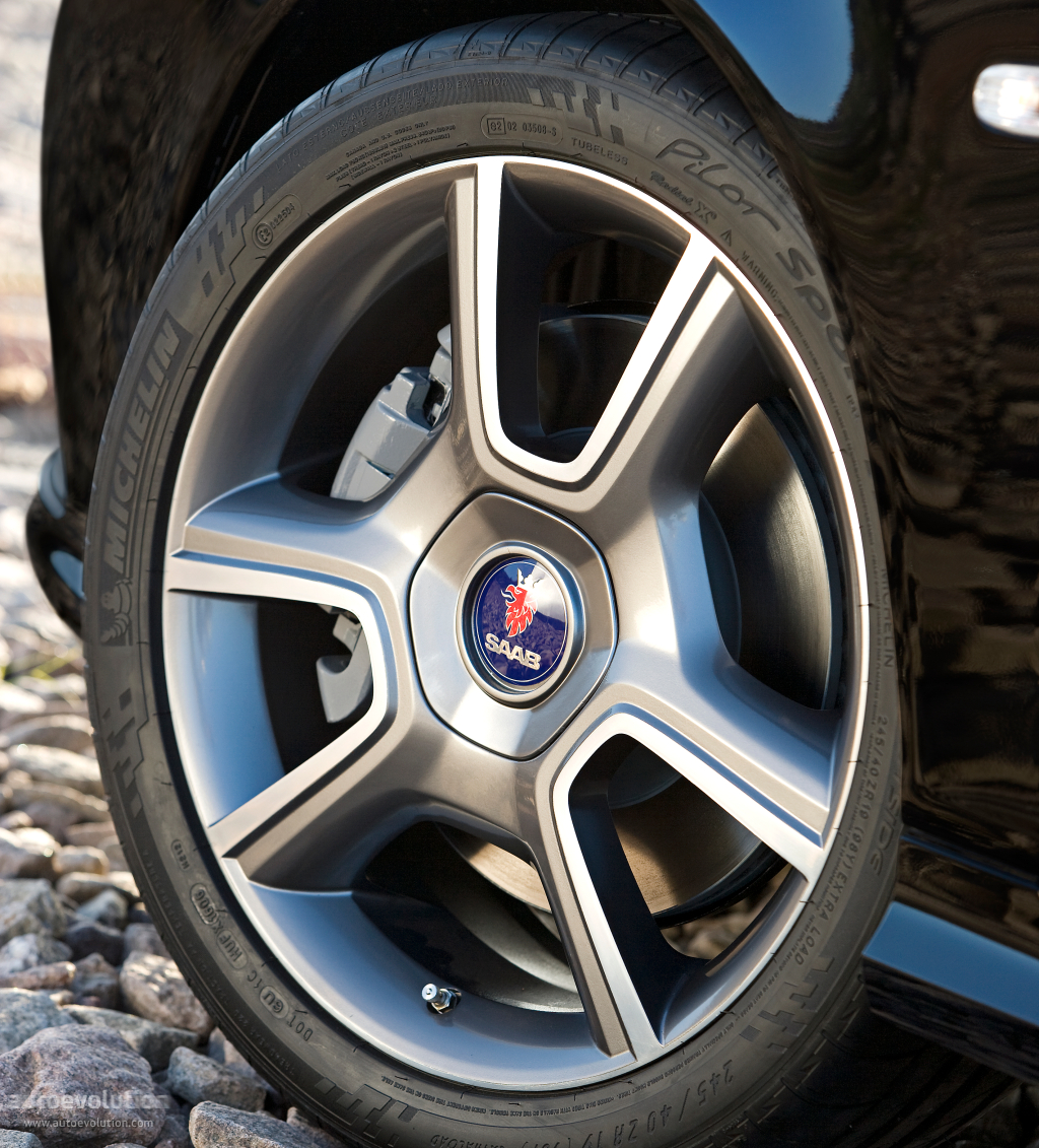 Saab 9-3 Sport Sedan photo 5