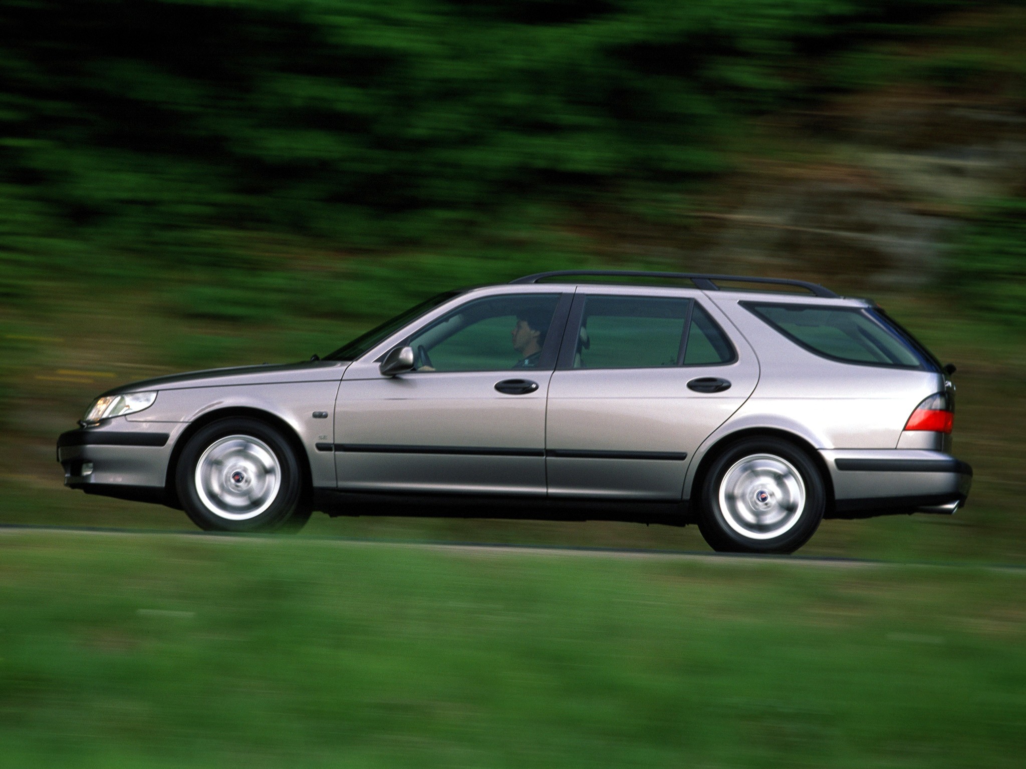 Saab 9-5 Sportcombi photo 38