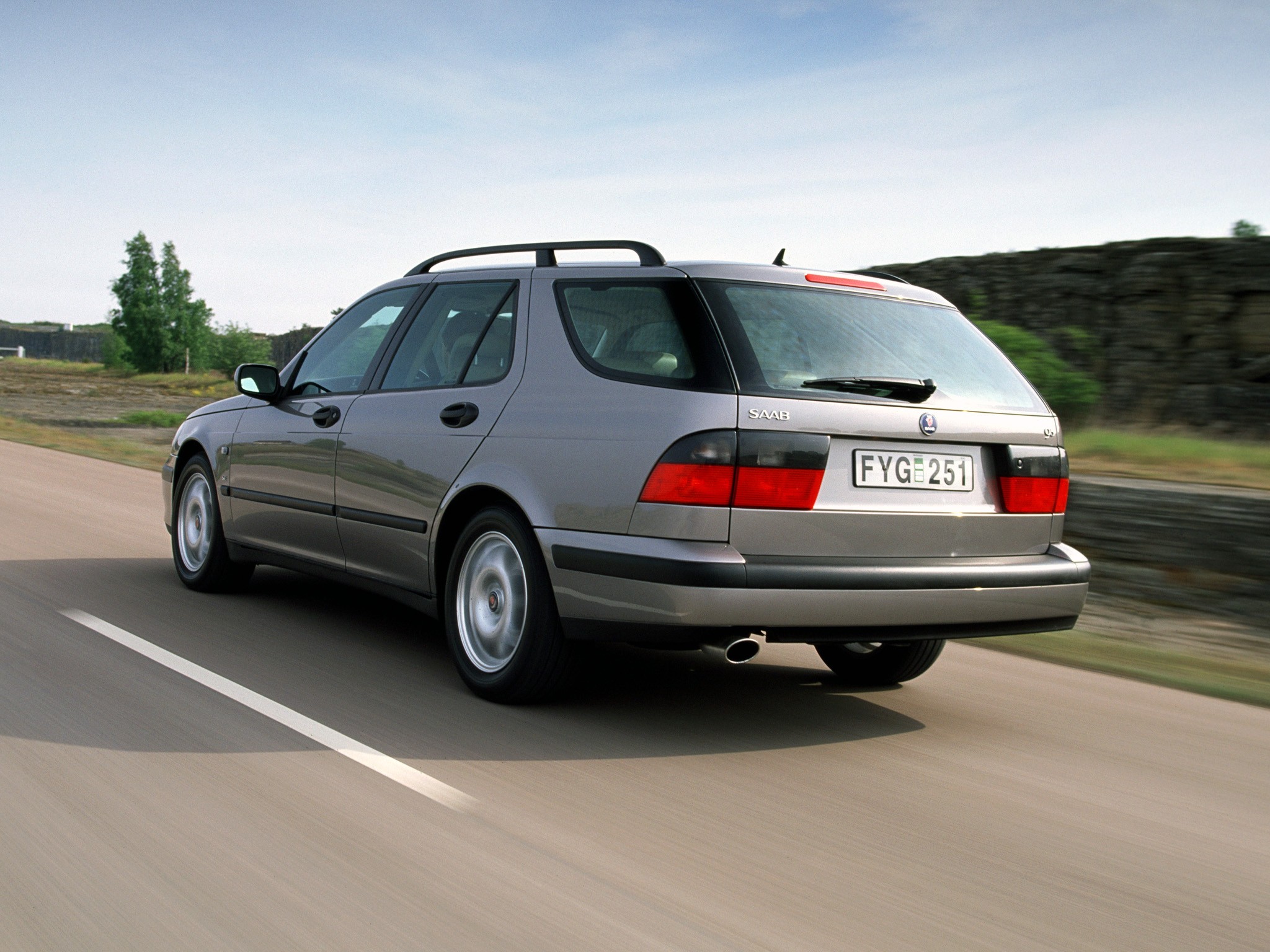 Saab 9-5 Sportcombi photo 39