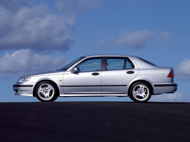 Saab 9-5 photo 8
