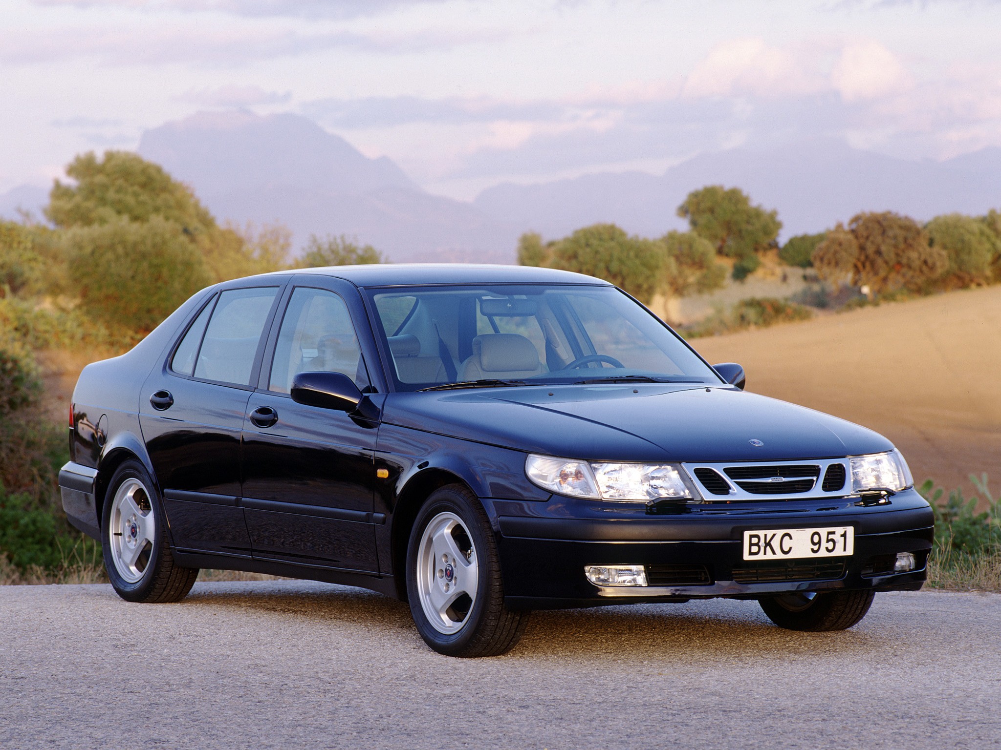 Saab 9-5 photo 33